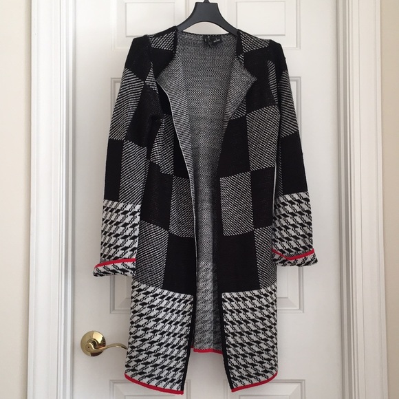 new directions Sweaters - New Directions Sweater Cardigan Small Black White Blocks Long Sleeves Pockets